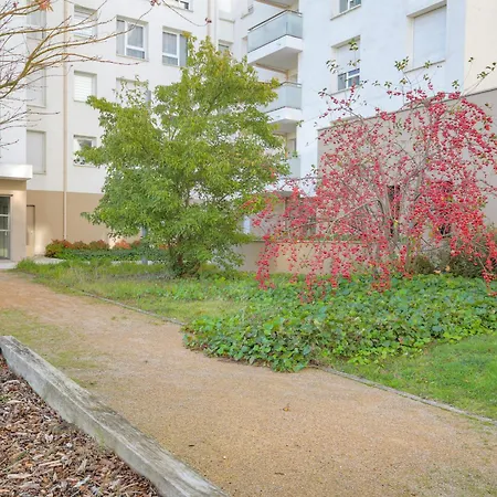 Charming And Spacious Near Groupama Stadium Apartment *